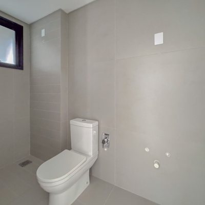 Apartamentos com 162m², 3 quartos, 3 suítes, 3 garagens, no bairro João Paulo em Florianópolis
