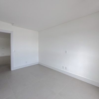 Apartamentos com 162m², 3 quartos, 3 suítes, 3 garagens, no bairro João Paulo em Florianópolis
