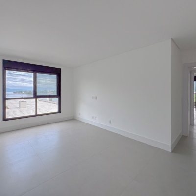 Apartamentos com 162m², 3 quartos, 3 suítes, 3 garagens, no bairro João Paulo em Florianópolis