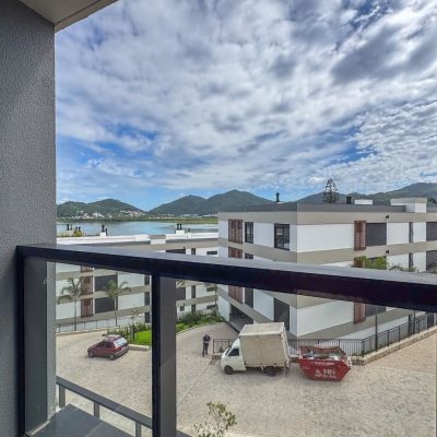 Apartamentos com 130m², 3 quartos, 3 suítes, 2 garagens, no bairro João Paulo em Florianópolis