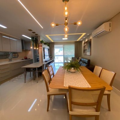 Apartamentos com 101m², 2 quartos, 2 suítes, 1 garagem, no bairro Agronômica em Florianópolis