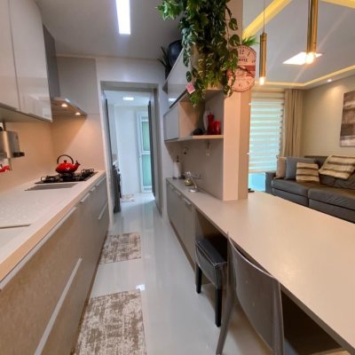 Apartamentos com 101m², 2 quartos, 2 suítes, 1 garagem, no bairro Agronômica em Florianópolis