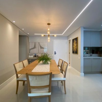 Apartamentos com 101m², 2 quartos, 2 suítes, 1 garagem, no bairro Agronômica em Florianópolis