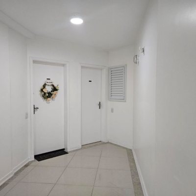 Apartamentos com 73m², 2 quartos, 1 suíte, 1 garagem, no bairro Campinas em São José