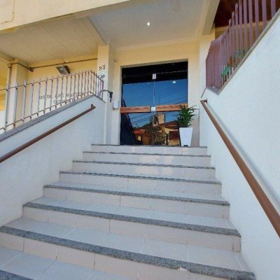 Apartamentos com 77m², 2 quartos, 1 suíte, 1 garagem, no bairro Pantanal em Florianópolis