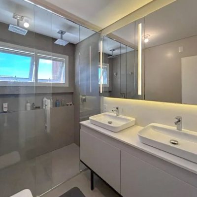 Casa em Condomínio com 378m², 4 quartos, 3 suítes, 4 garagens, no bairro Campeche em Florianópolis