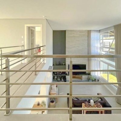 Casa em Condomínio com 378m², 4 quartos, 3 suítes, 4 garagens, no bairro Campeche em Florianópolis