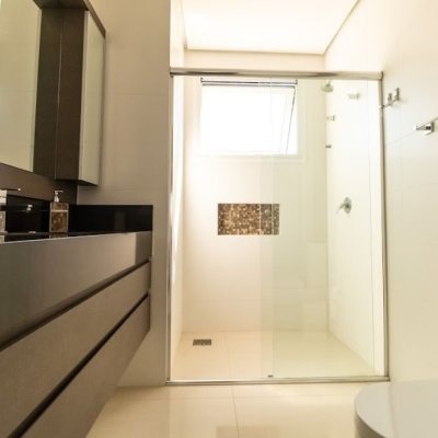 Casa Residencial com 470m², 4 quartos, 4 suítes, 4 garagens, no bairro Jurerê Internacional em Florianópolis