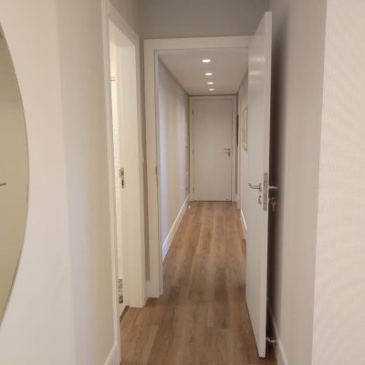 Apartamentos com 121m², 3 quartos, 3 suítes, 2 garagens, no bairro Kobrasol em São José