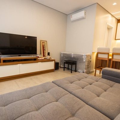 Apartamentos com 151m², 3 quartos, 3 suítes, 2 garagens, no bairro Cachoeira Do Bom Jesus em Florianópolis