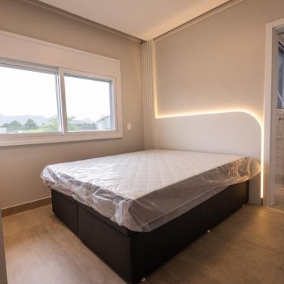Apartamentos com 151m², 3 quartos, 3 suítes, 2 garagens, no bairro Cachoeira Do Bom Jesus em Florianópolis
