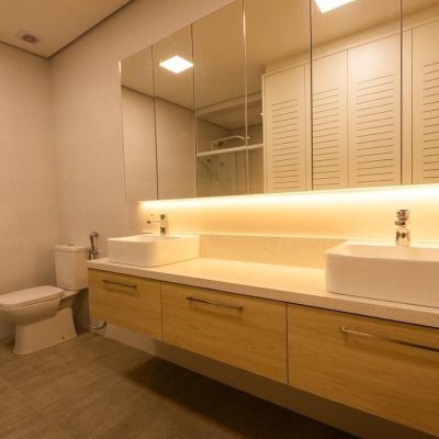 Apartamentos com 151m², 3 quartos, 3 suítes, 2 garagens, no bairro Cachoeira Do Bom Jesus em Florianópolis