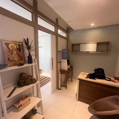 Sala com 35m², 1 garagem, no bairro Trindade em Florianópolis