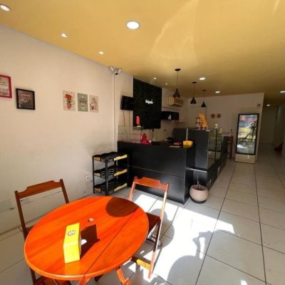 Loja com 56m², no bairro Kobrasol em São José