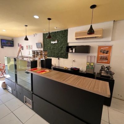 Loja com 56m², no bairro Kobrasol em São José