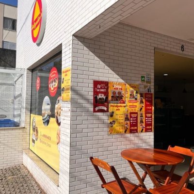 Loja com 56m², no bairro Kobrasol em São José