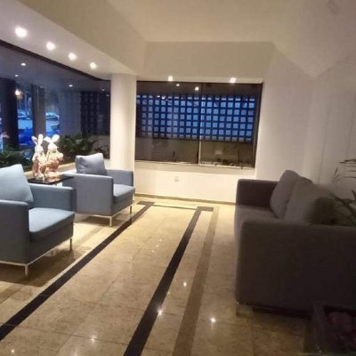 Apartamentos com 143m², 4 quartos, 1 suíte, 3 garagens, no bairro Centro em Florianópolis