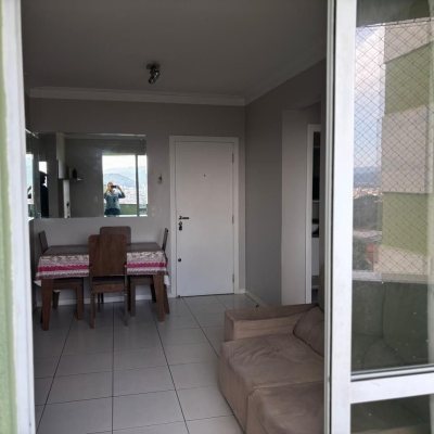 Apartamentos com 57m², 2 quartos, 1 garagem, no bairro Jardim Cidade De Florianópolis em São José