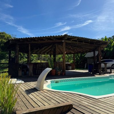 Sitio com 200m², no bairro Potecas em São José