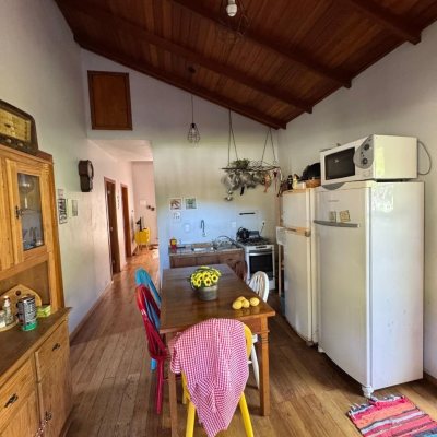 Sitio com 200m², no bairro Potecas em São José