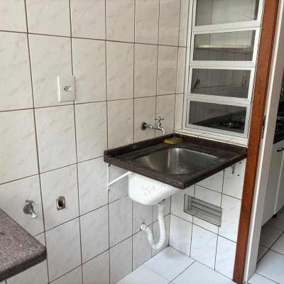 Apartamentos com 71m², 2 quartos, 1 garagem, no bairro Campinas em São José