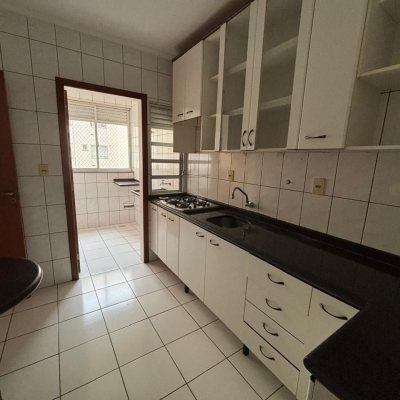 Apartamentos com 71m², 2 quartos, 1 garagem, no bairro Campinas em São José
