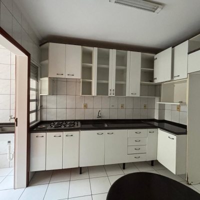 Apartamentos com 71m², 2 quartos, 1 garagem, no bairro Campinas em São José
