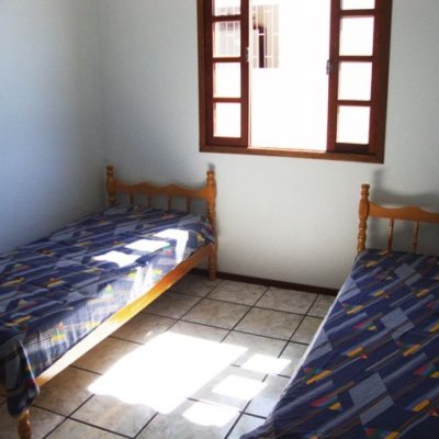 Casa Residencial com 384m², 5 quartos, 4 garagens, no bairro Ingleses do Rio Vermelho em Florianópolis