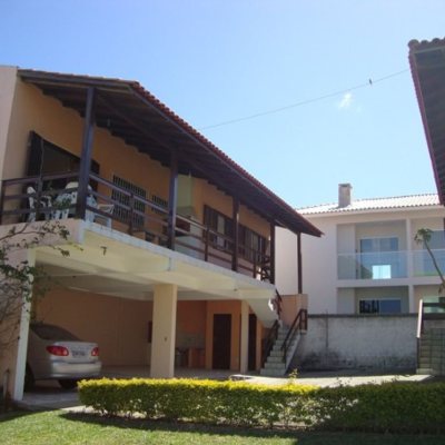 Casa Residencial com 384m², 5 quartos, 4 garagens, no bairro Ingleses do Rio Vermelho em Florianópolis