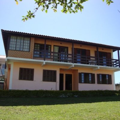 Casa Residencial com 384m², 5 quartos, 4 garagens, no bairro Ingleses do Rio Vermelho em Florianópolis