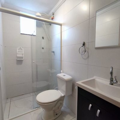 Apartamentos com 68m², 2 quartos, 1 suíte, 1 garagem, no bairro Ingleses do Rio Vermelho em Florianópolis