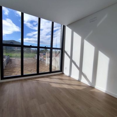 Apartamentos com 51m², 2 quartos, 1 garagem, no bairro Ingleses em Florianópolis