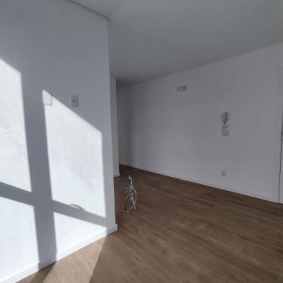 Apartamentos com 49m², 2 quartos, 1 garagem, no bairro Ingleses em Florianópolis