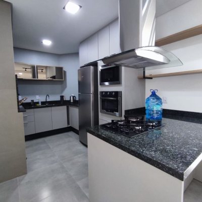 Apartamentos com 49m², 2 quartos, 1 garagem, no bairro Ingleses em Florianópolis