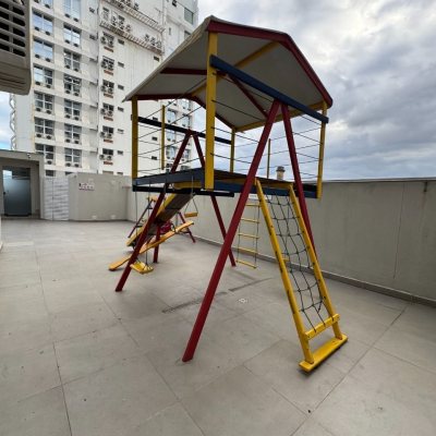 Apartamentos com 81m², 3 quartos, 1 suíte, 1 garagem, no bairro Centro em Florianópolis