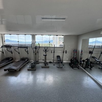 Apartamentos com 81m², 3 quartos, 1 suíte, 1 garagem, no bairro Centro em Florianópolis