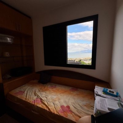 Apartamentos com 81m², 3 quartos, 1 suíte, 1 garagem, no bairro Centro em Florianópolis