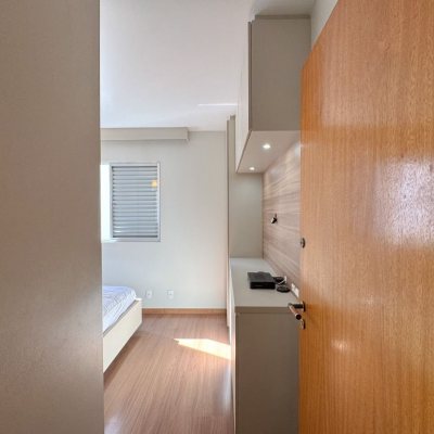 Apartamentos com 113m², 3 quartos, 1 suíte, 2 garagens, no bairro Centro em Florianópolis