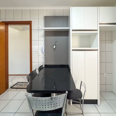 Apartamentos com 113m², 3 quartos, 1 suíte, 2 garagens, no bairro Centro em Florianópolis