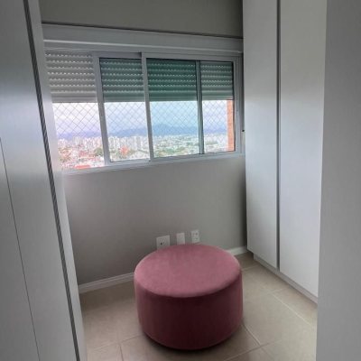 Apartamentos com 109m², 3 quartos, 1 suíte, 2 garagens, no bairro Jardim Atlântico em Florianópolis