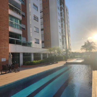 Apartamentos com 109m², 3 quartos, 1 suíte, 2 garagens, no bairro Jardim Atlântico em Florianópolis