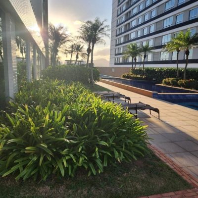 Apartamentos com 109m², 3 quartos, 1 suíte, 2 garagens, no bairro Jardim Atlântico em Florianópolis