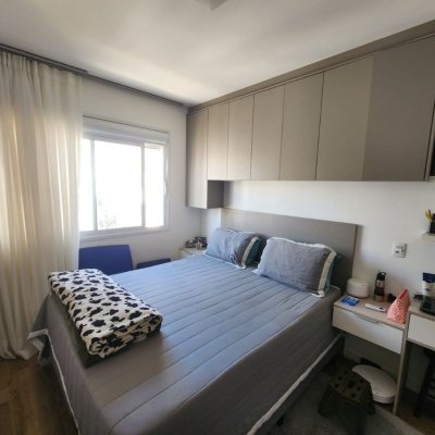 Apartamentos com 111m², 3 quartos, 1 suíte, 4 garagens, no bairro Abraão em Florianópolis