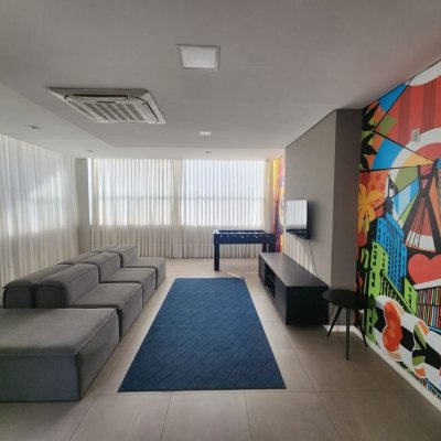 Apartamentos com 111m², 3 quartos, 1 suíte, 4 garagens, no bairro Abraão em Florianópolis