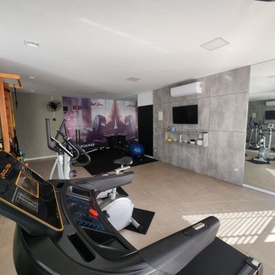 Apartamentos com 111m², 3 quartos, 1 suíte, 4 garagens, no bairro Abraão em Florianópolis