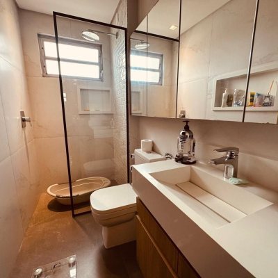 Apartamentos com 170m², 2 quartos, 1 suíte, 2 garagens, no bairro Balneário em Florianópolis