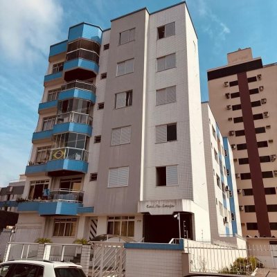 Apartamentos com 170m², 2 quartos, 1 suíte, 2 garagens, no bairro Balneário em Florianópolis