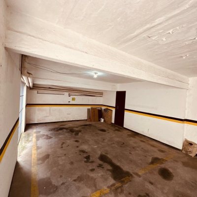 Apartamentos com 170m², 2 quartos, 1 suíte, 2 garagens, no bairro Balneário em Florianópolis