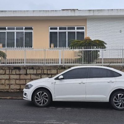 Casa Residencial com 315m², 5 quartos, 3 suítes, 3 garagens, no bairro Capoeiras em Florianópolis