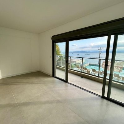 Apartamentos com 178m², 3 quartos, 3 suítes, 2 garagens, no bairro Cacupé em Florianópolis
